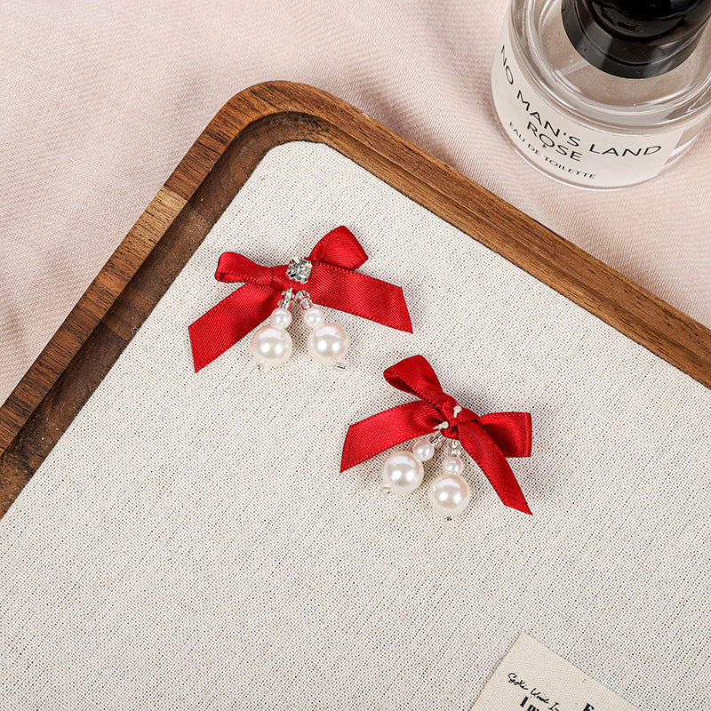 Handmade sewn pearl bow tie DIY accessories for fresh butterfly knot decoration, creative clothing, shoes, hats, hair clips and accessories.
